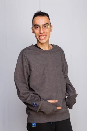 Buzo sudadera cuello redondo unisex Mateo Barón - Linea Adaptada